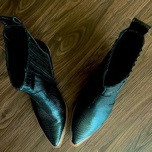 Brand New! Never worn ! Arider Girl Black Booties size 7 1/2.